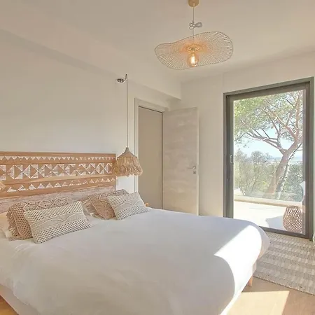 Apartament Vue Mer, Piscine, A Pieds